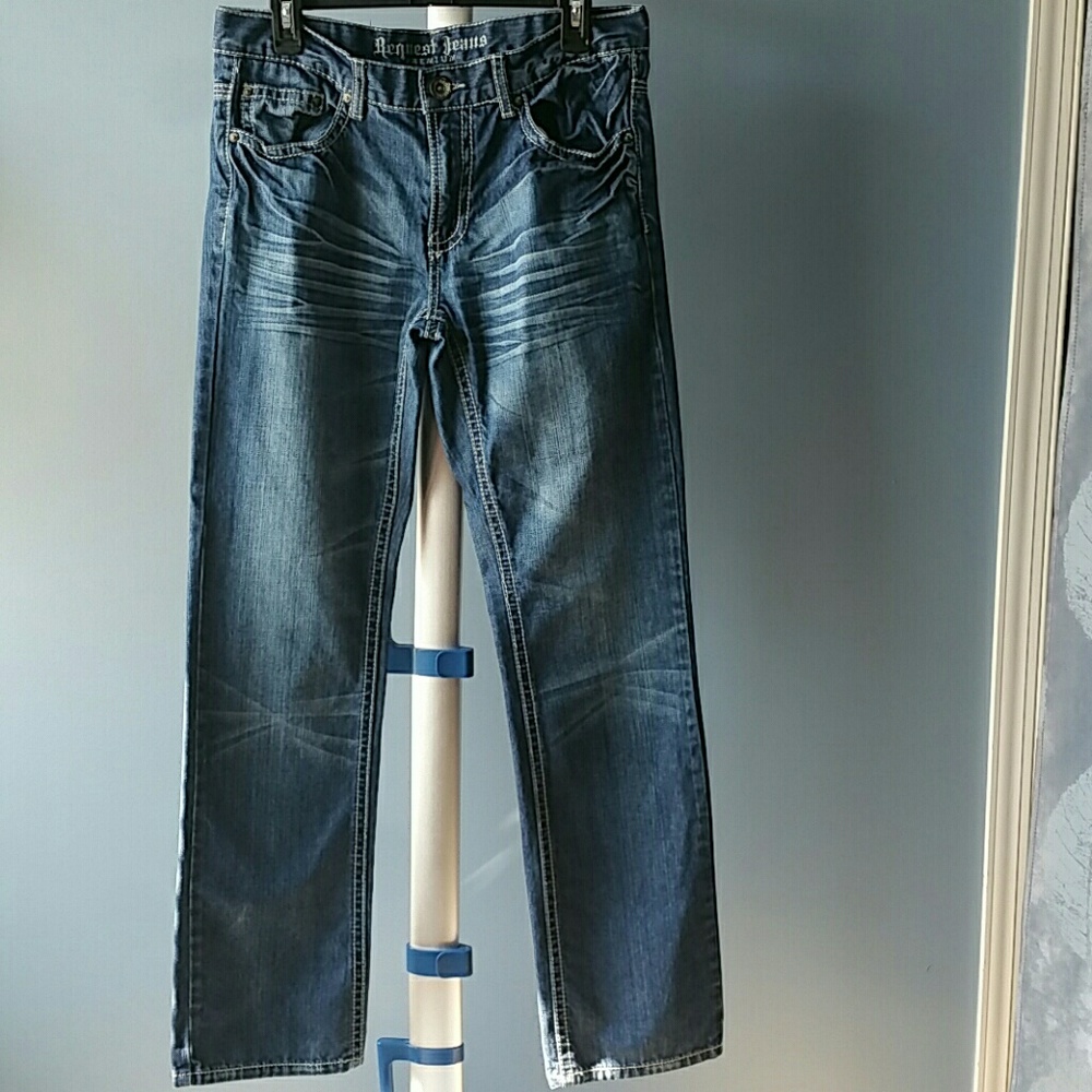 EUC Request Premium Jeans Waist: 32 Length: 32